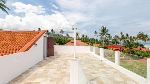 Villa - Beach Front
