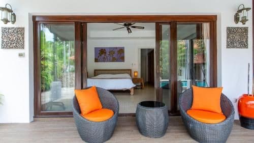 Villa - Beach Front