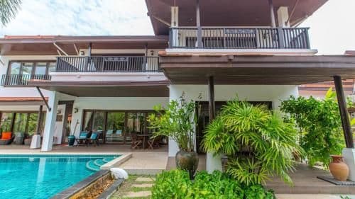Villa - Beach Front