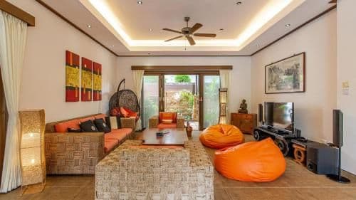 Villa - Beach Front