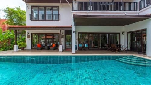 Villa - Beach Front