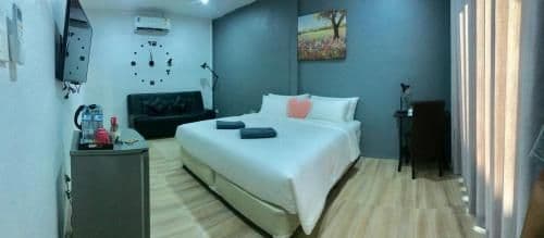 Deluxe Bungalow with Garden View