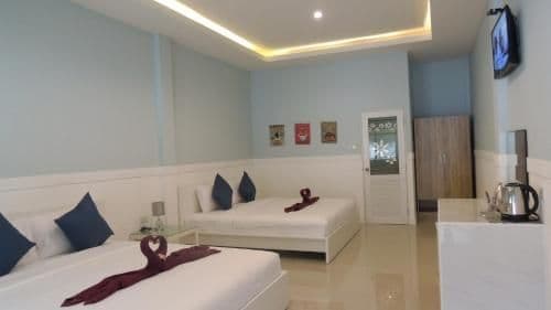 Quadruple Room with Terrace