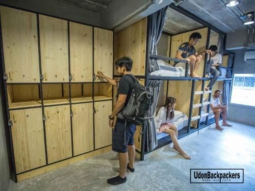 Bunk Bed in Mixed Dormitory Room