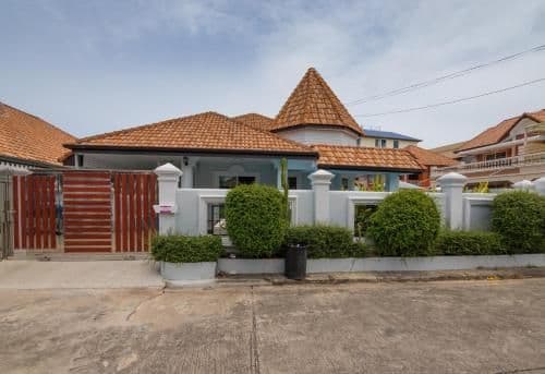 Villa with Private Pool