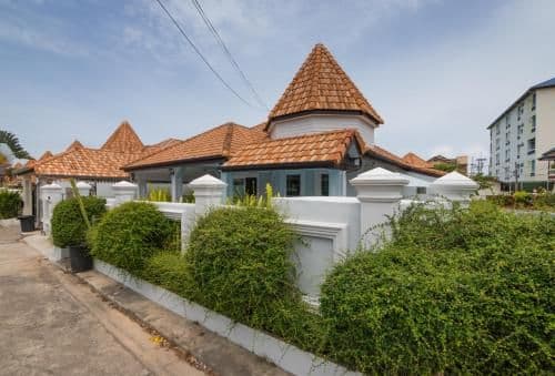 Villa with Private Pool