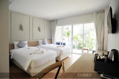 Grand Deluxe Twin Room