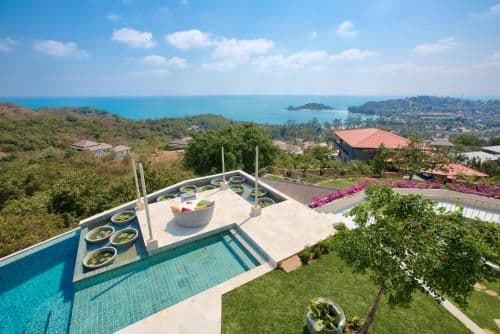 Six-Bedroom Villa