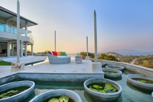Six-Bedroom Villa