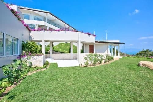 Six-Bedroom Villa