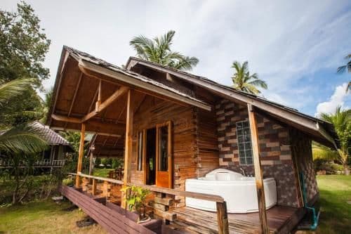 Deluxe Bungalow