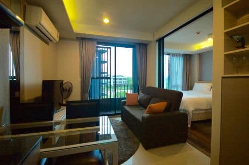 Apartment with Balcony