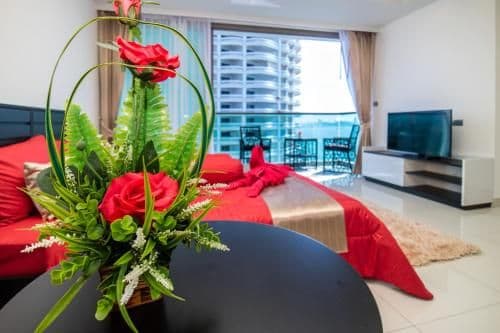 Studio Apartment with Sea View