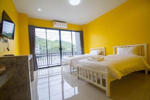 Standard Twin Room
