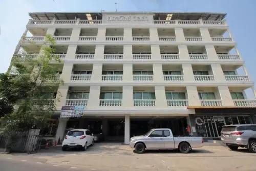 ซูเปอร์ โอโย 498 ลดาวัลย์ วิลล่า ซูเปอร์ โอโย 498 ลดาวัลย์ วิลล่า