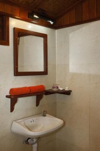 Exclusive Bungalow with Sea View (3 adults) with AC