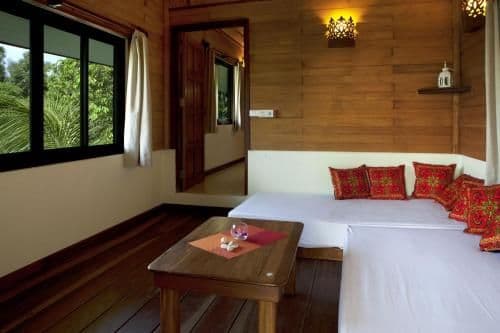 Bungalow Suite with Pool View with AC