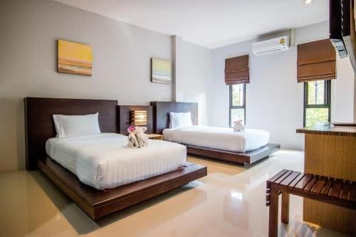 Standard Twin Room