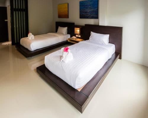Standard Twin Room