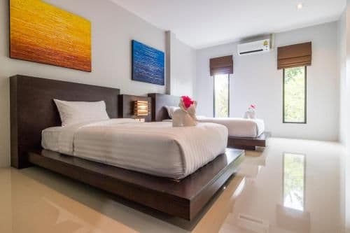 Standard Twin Room
