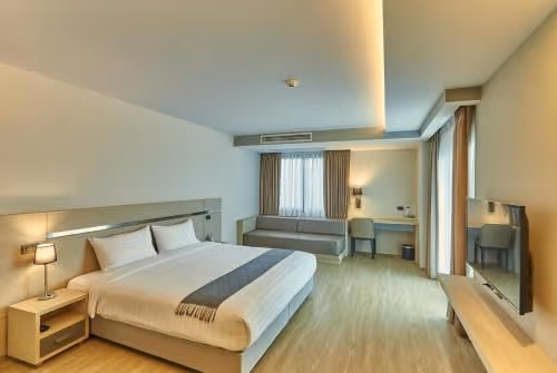 Deluxe King Room