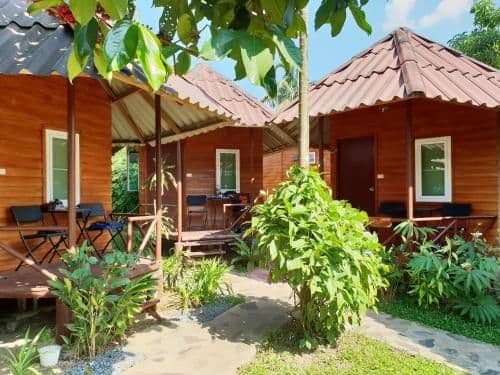 Deluxe Bungalow with Garden View
