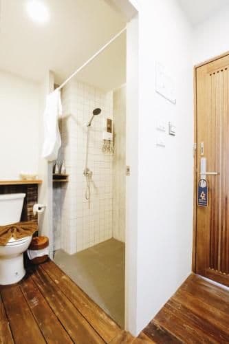 Twin Room with City View