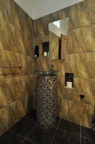 Suite with Whirlpool