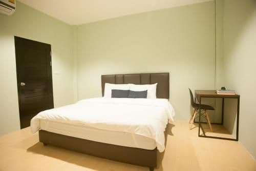 7-Bunk Bed in Mixed Dormitory Room