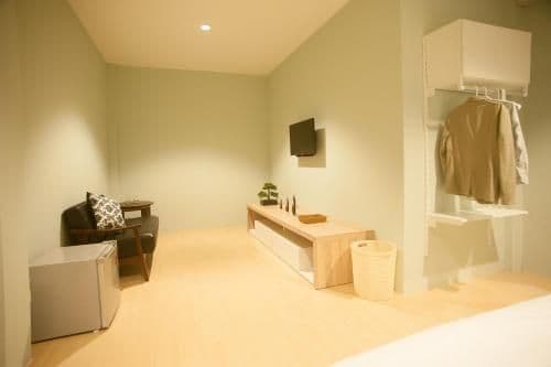 7-Bunk Bed in Mixed Dormitory Room