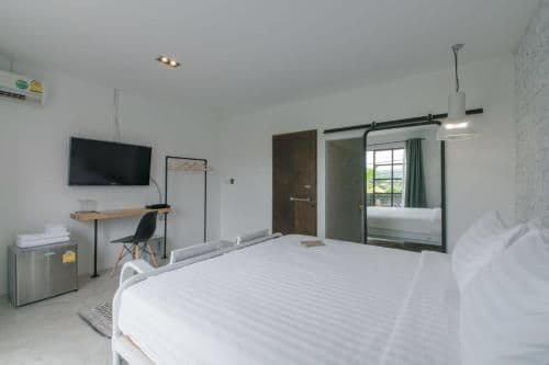 King Room with Balcony
