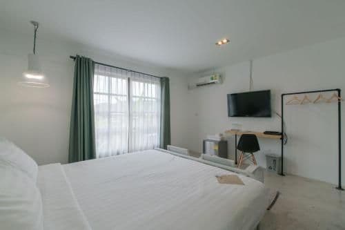 King Room with Balcony