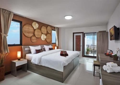 Deluxe King Room
