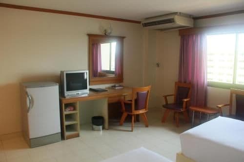 Standard Twin Room