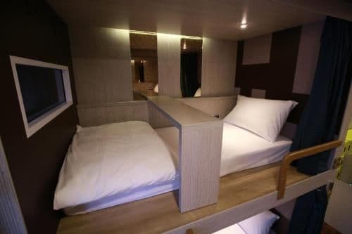 Deluxe Private Female Dormitory Room - 8 Adults