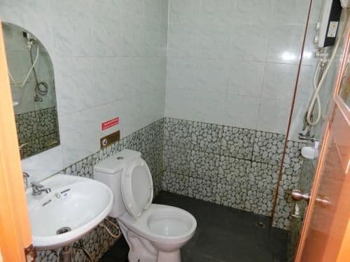 Economy Twin Room