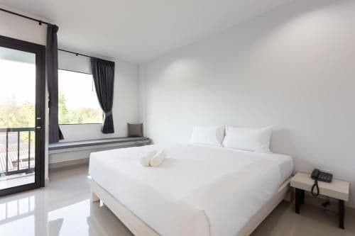 Grand Deluxe Double or Twin Room