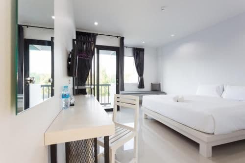 Grand Deluxe Double or Twin Room
