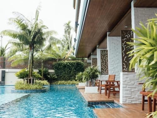 Deluxe Double Room with Pool Access