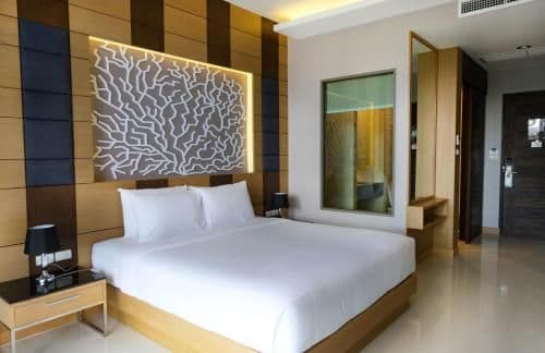 Deluxe Double Room with Pool Access