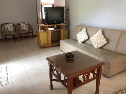 Family Room with Garden View