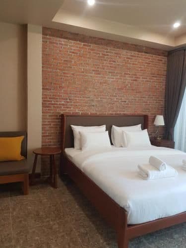 Superior King Room
