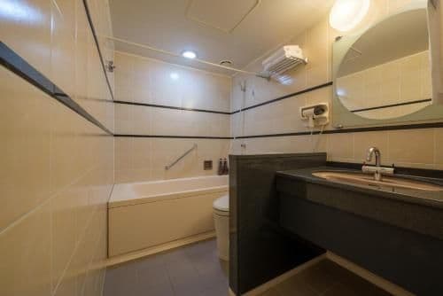 Twin Room + Sofa Bed - Non Smoking