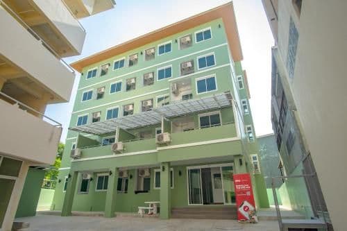 OYO 601 C W Mansion Phuket