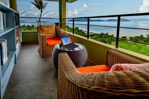 Villa with Sea View