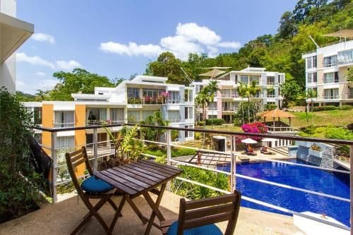 Apartment with Balcony