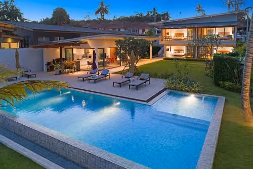 Villa - Beach Front
