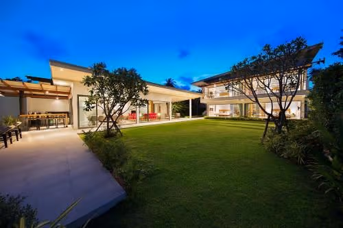 Villa - Beach Front