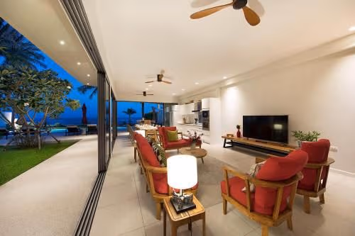 Villa - Beach Front