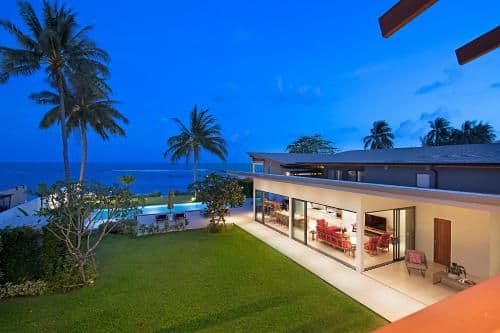 Villa - Beach Front